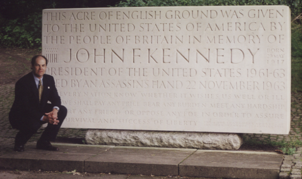 FBI AG Protection Detail, JFK Memorial, Runnymede, UK July 2000